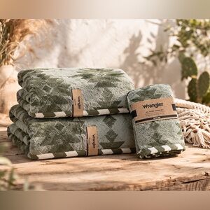 Wrangler Western Bath Towels & Hand Towel Set Green Southwestern Aztec NWT